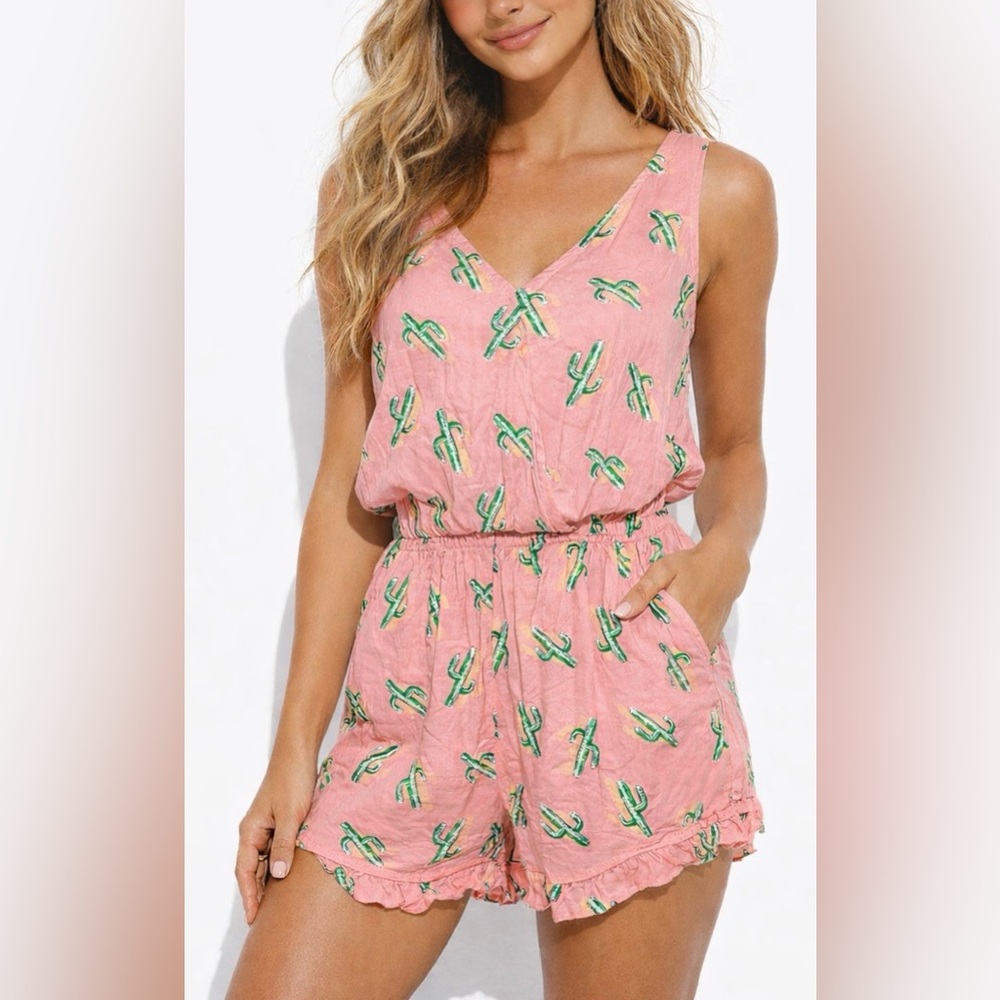 NWT 🌵 Wet Seal Cactus Print Romper Pink Green Summer Beach Cute Boho Festival M